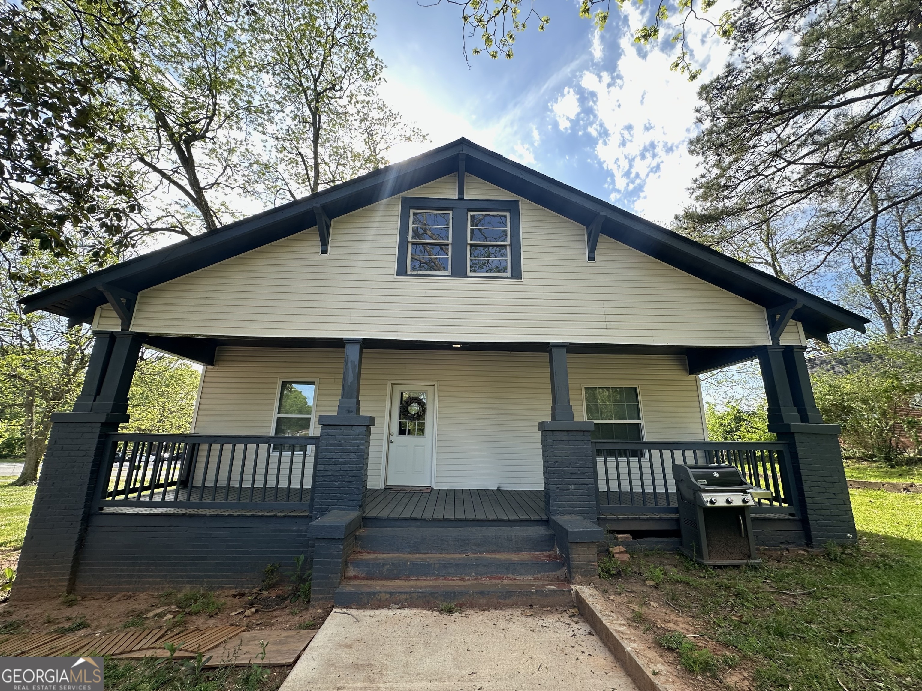 222 Glass Road Property Photo