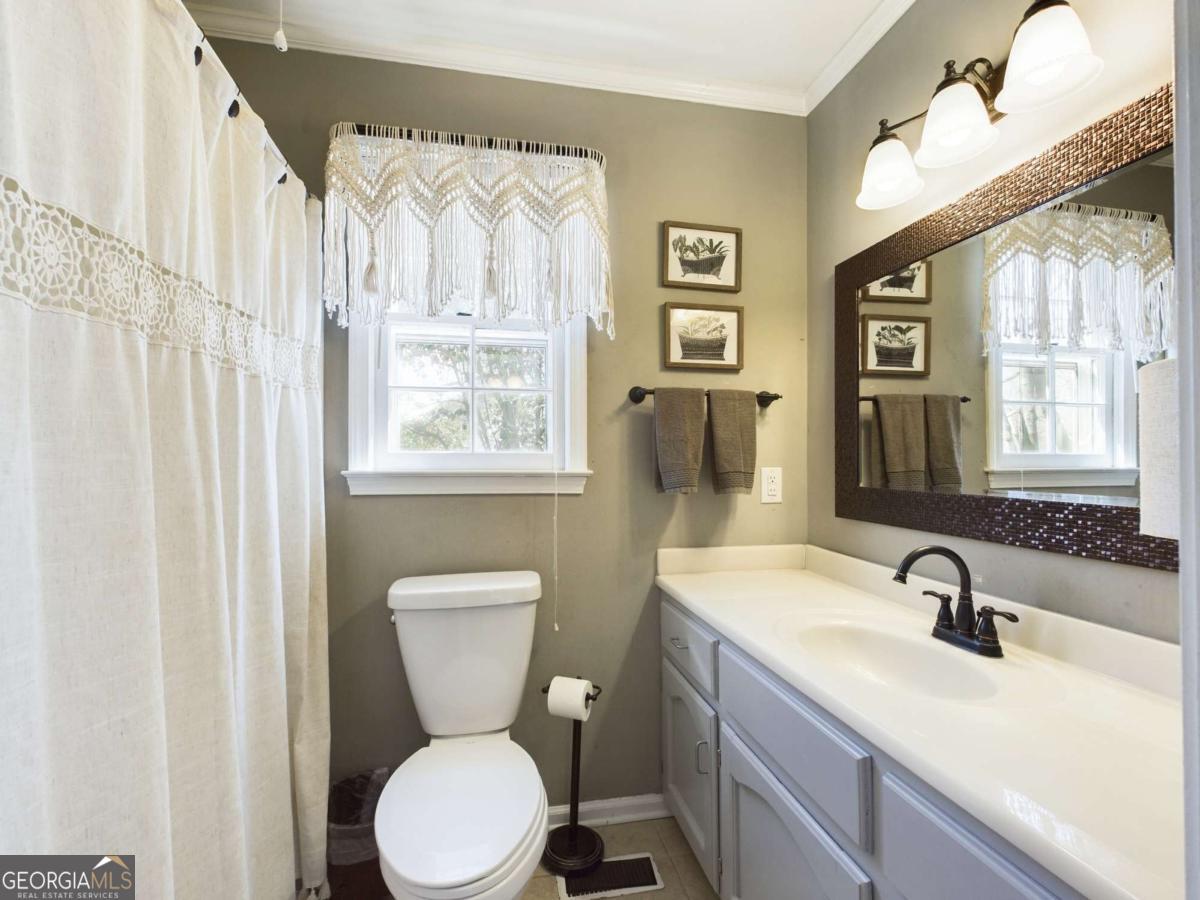 1020 Laurel Chase Run Property Photo 13
