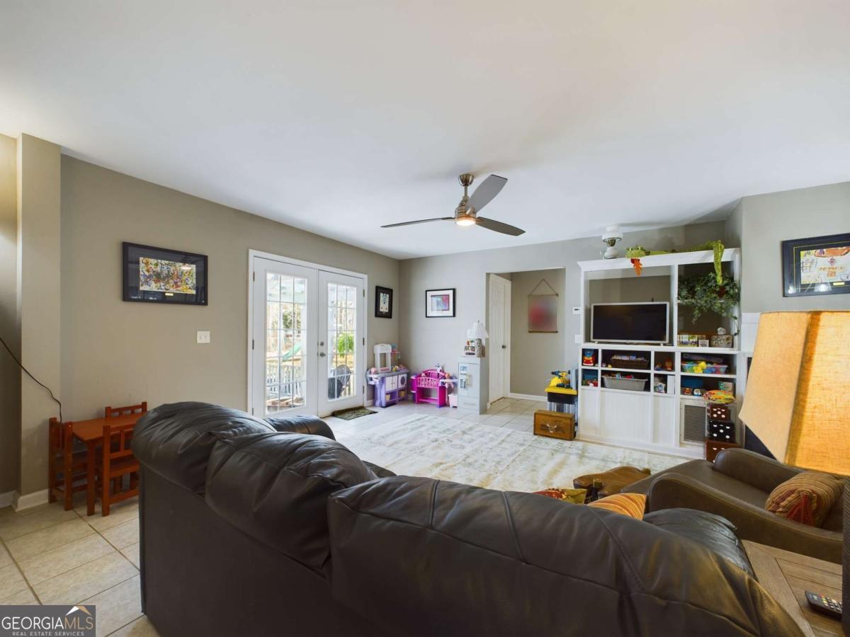 1020 Laurel Chase Run Property Photo 20