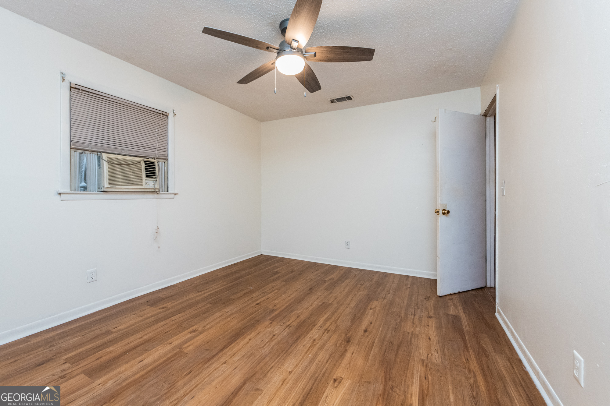 407 Westchester Drive Property Photo 22