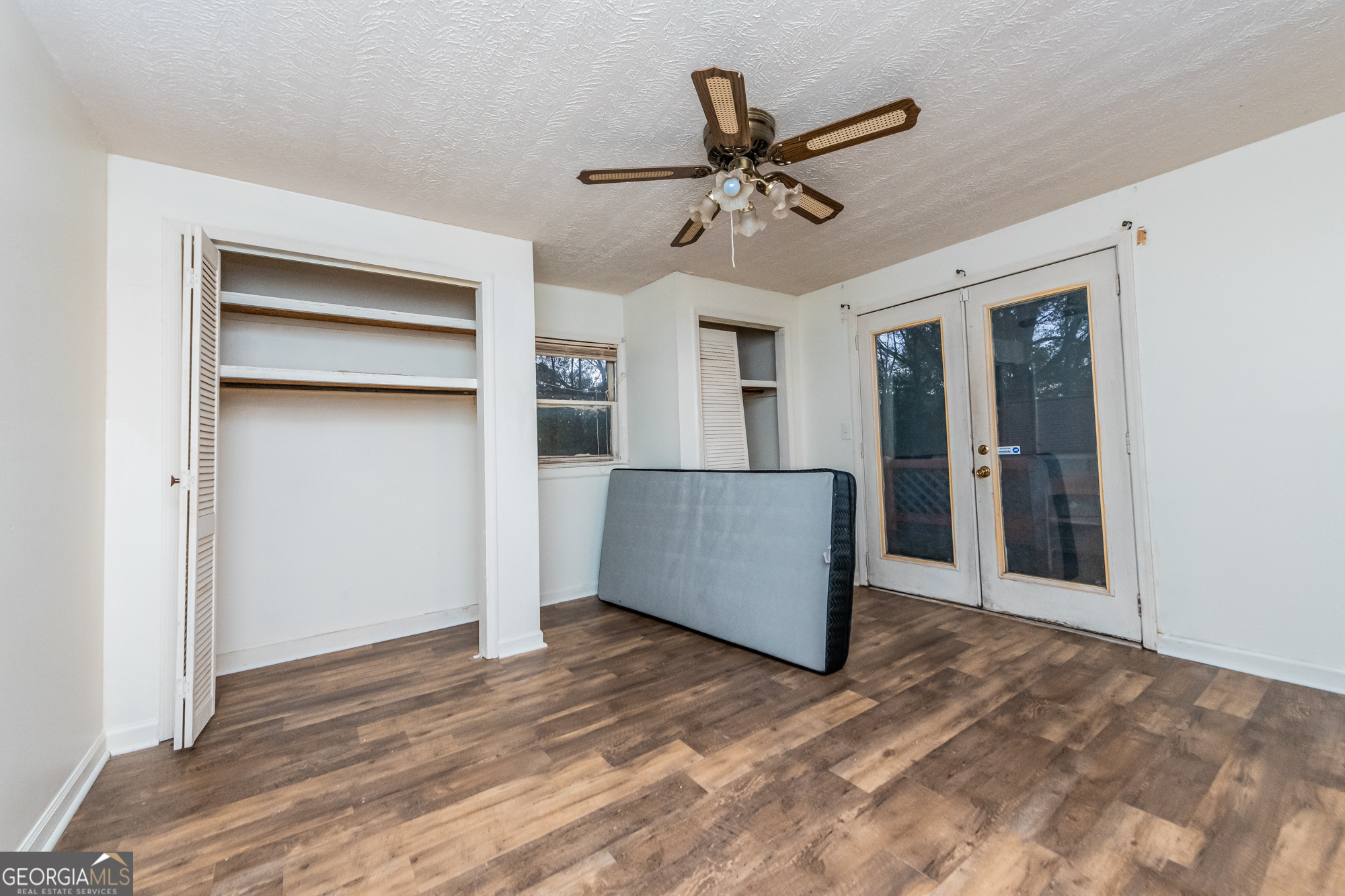 407 Westchester Drive Property Photo 23
