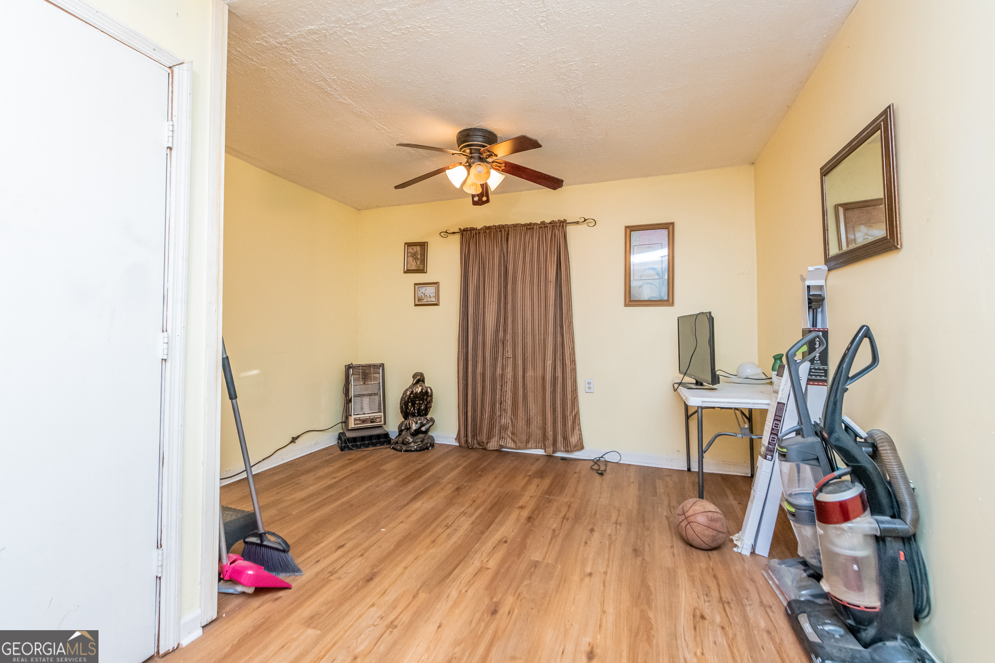 407 Westchester Drive Property Photo 36
