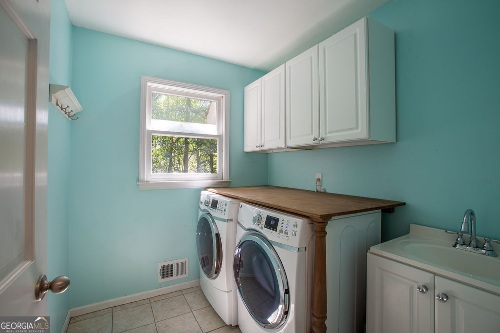297 Graves Road Property Photo 10