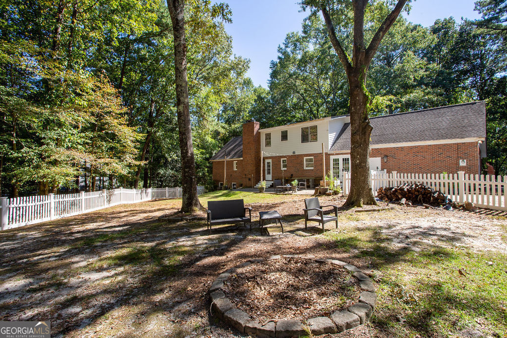 297 Graves Road Property Photo 18