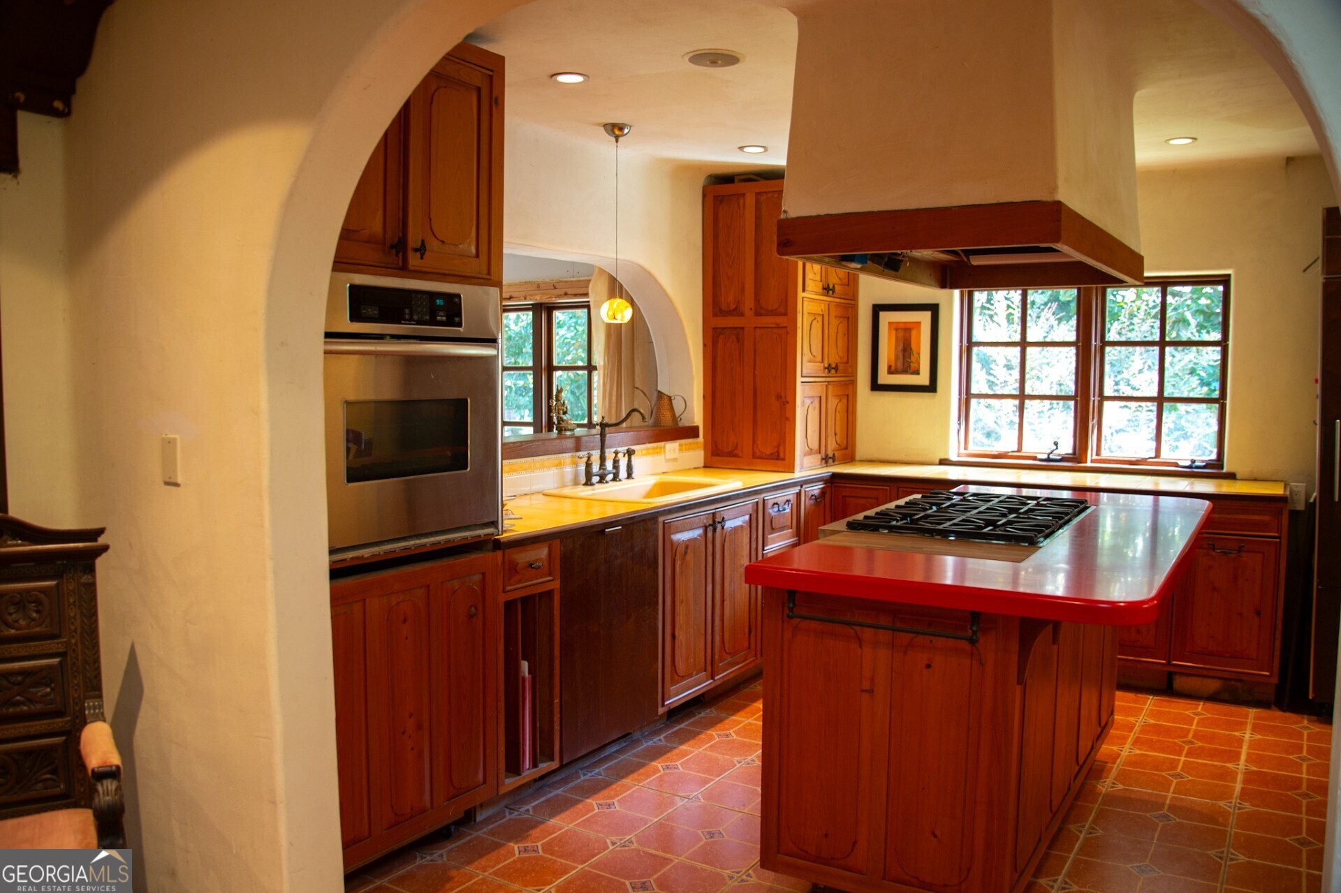 687 Lakeshore Drive Property Photo 9