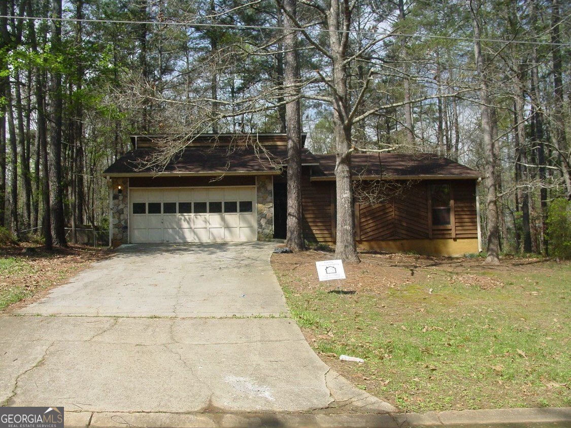 3208 Berrong Way Property Photo