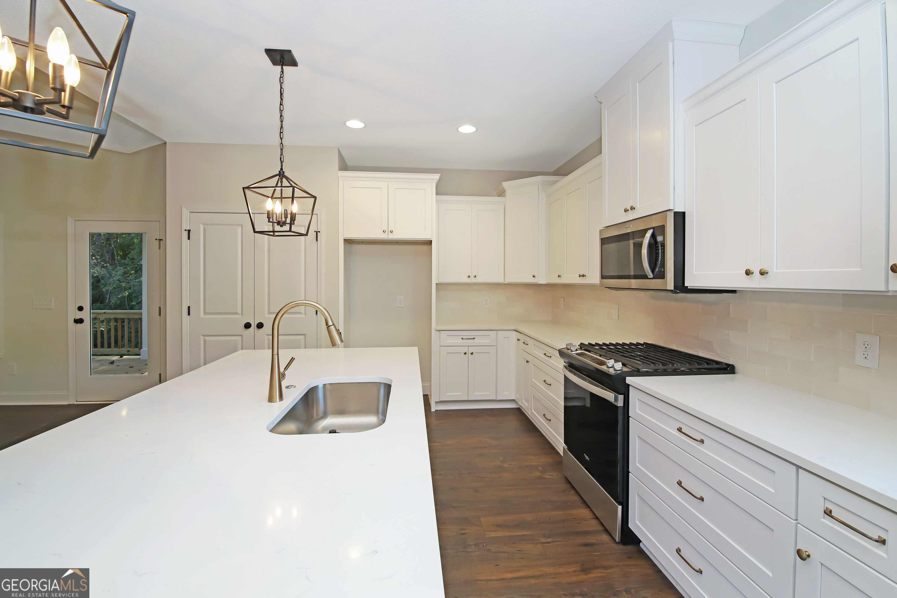519 Tradition Place Property Photo 6