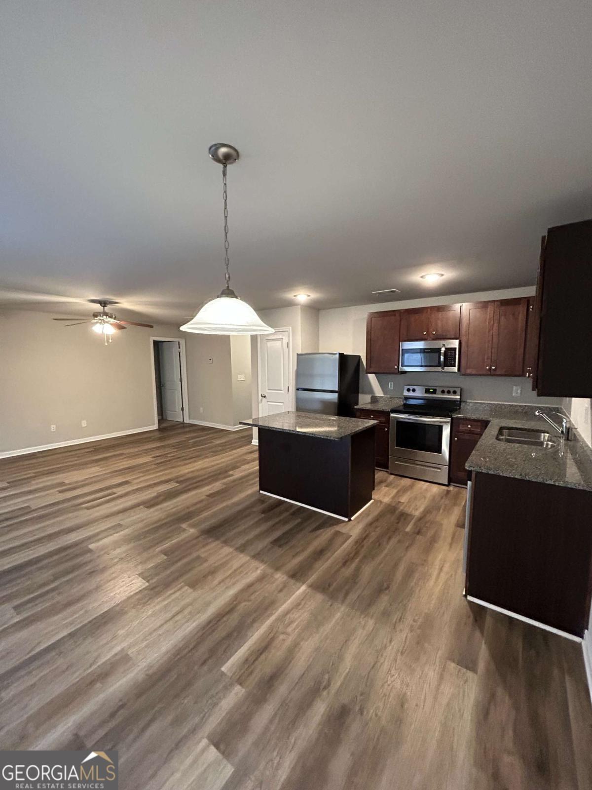 108 W Lexington Avenue Property Photo