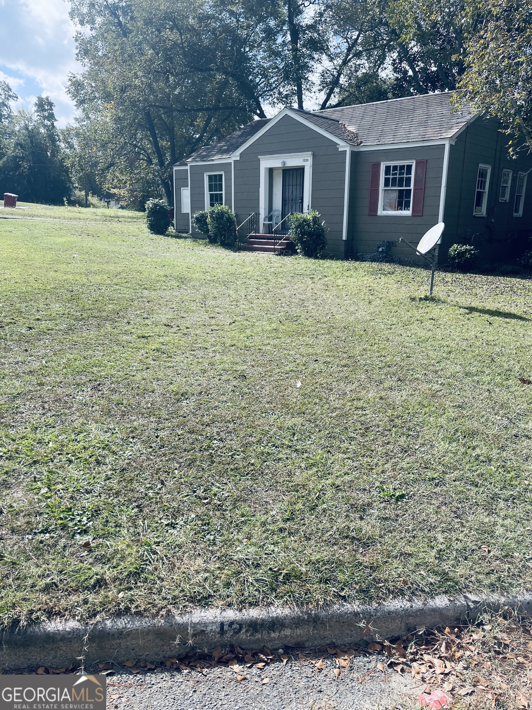 1220 Sylvian Drive Property Photo