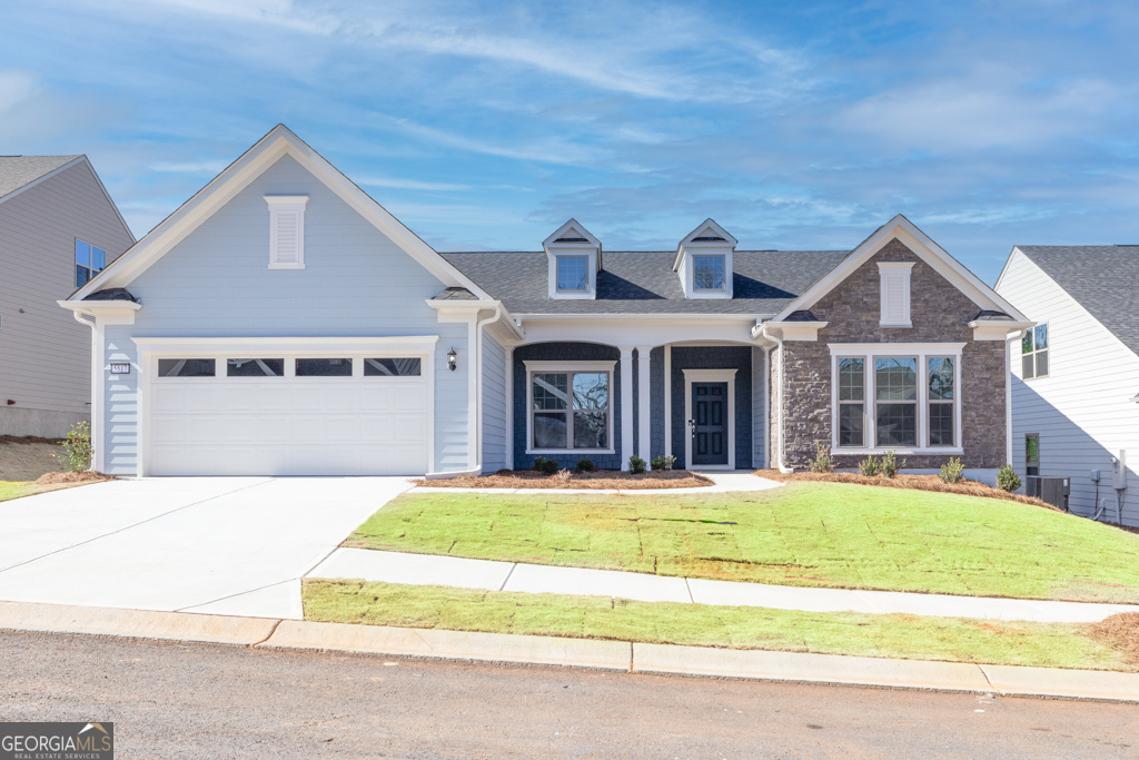5517 Oak Knoll Court Property Photo 1