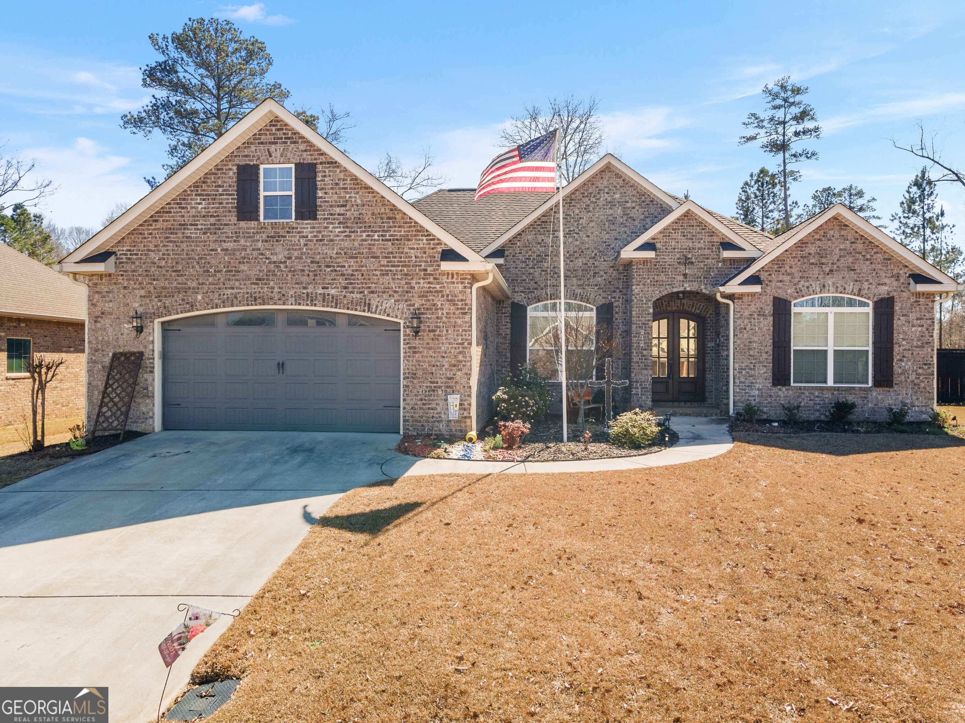 212 Rustic Live Oak Trail Property Photo