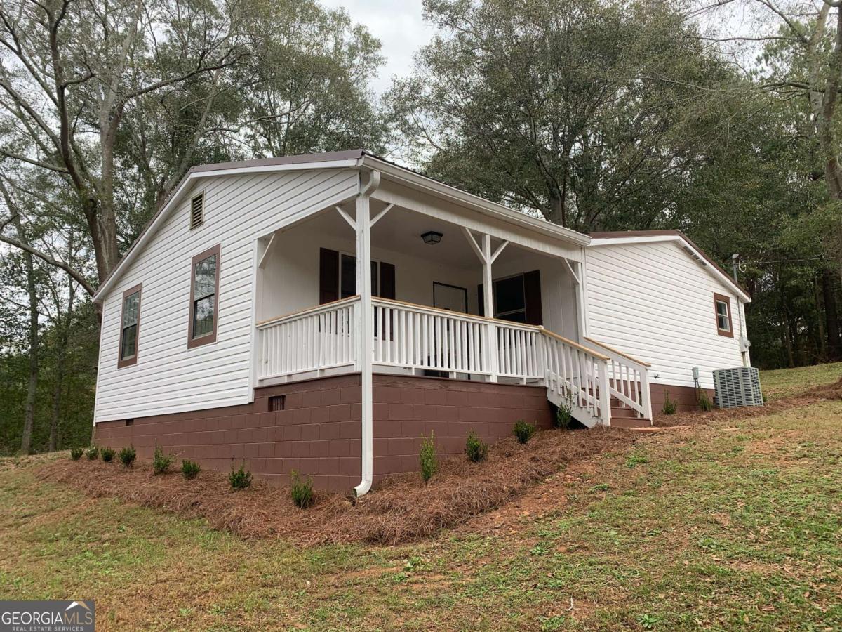 61 Ruby Lane Property Photo