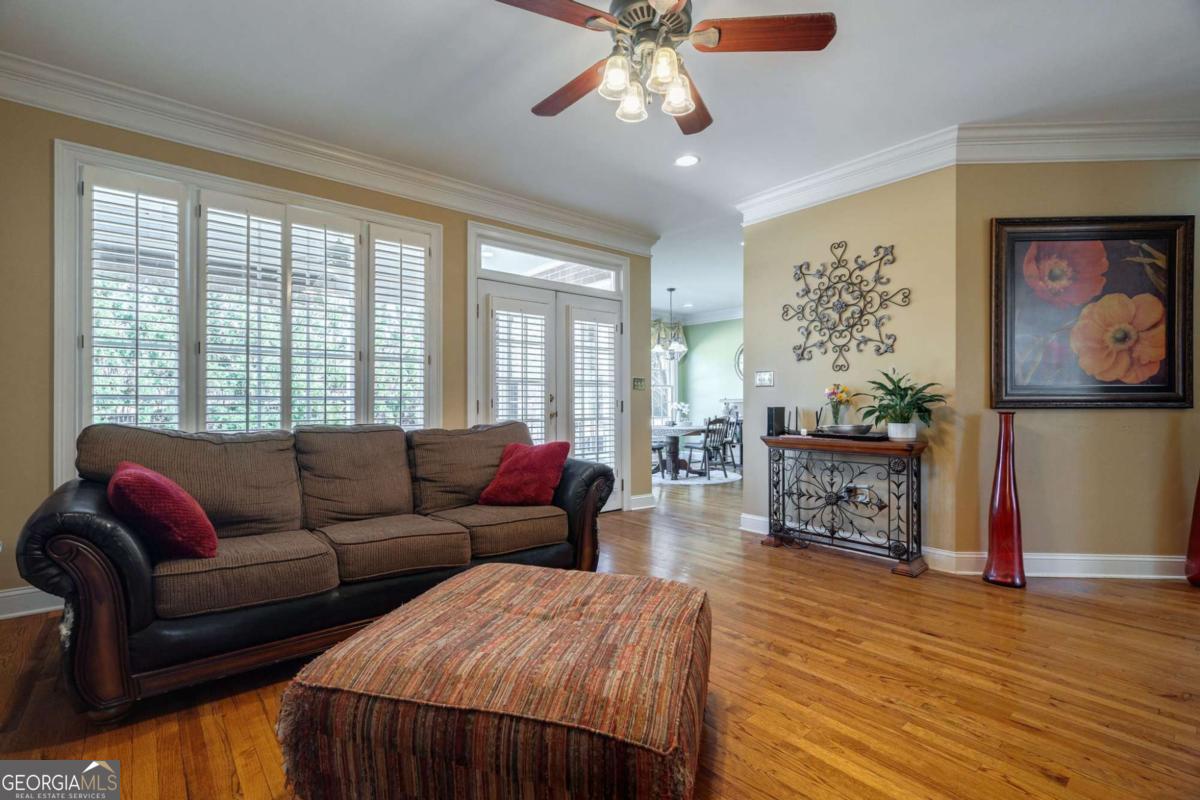 1400 Lake Wellbrook Drive Property Photo 17