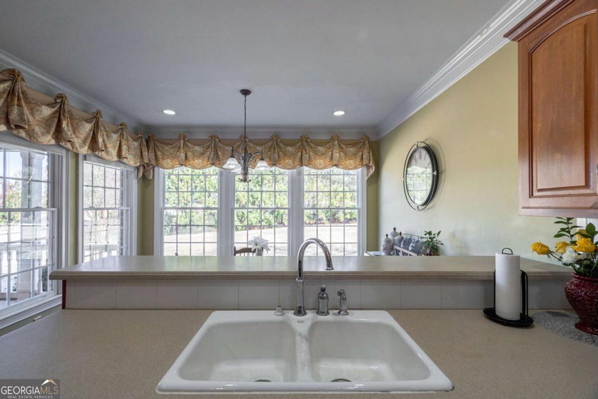 1400 Lake Wellbrook Drive Property Photo 23