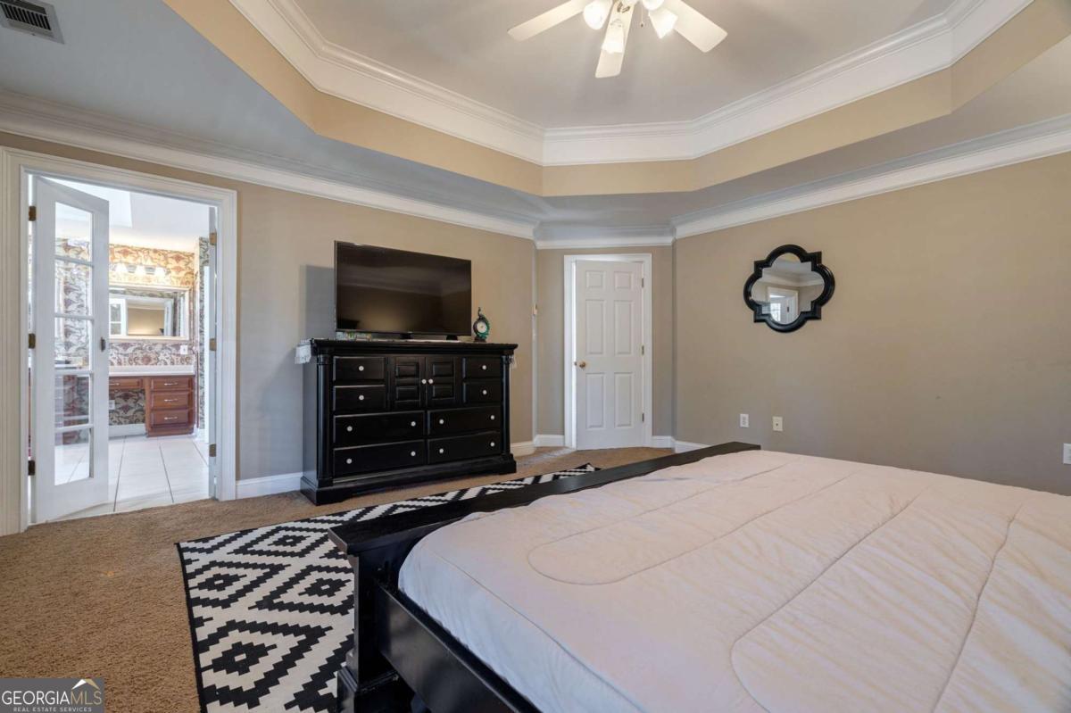 1400 Lake Wellbrook Drive Property Photo 47
