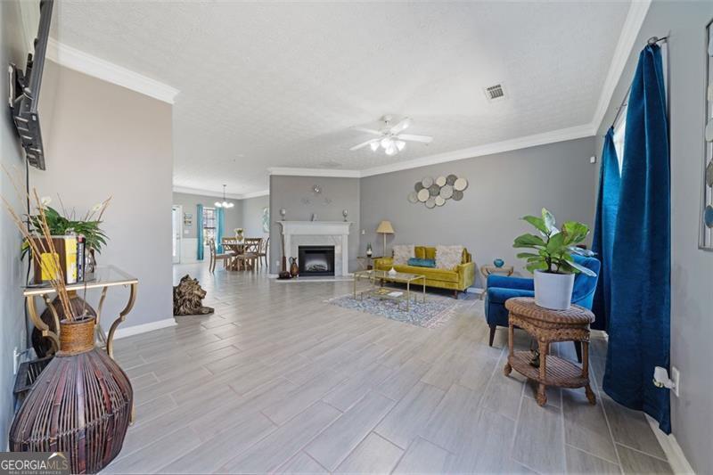 5099 Leeshire Trace Property Photo 1