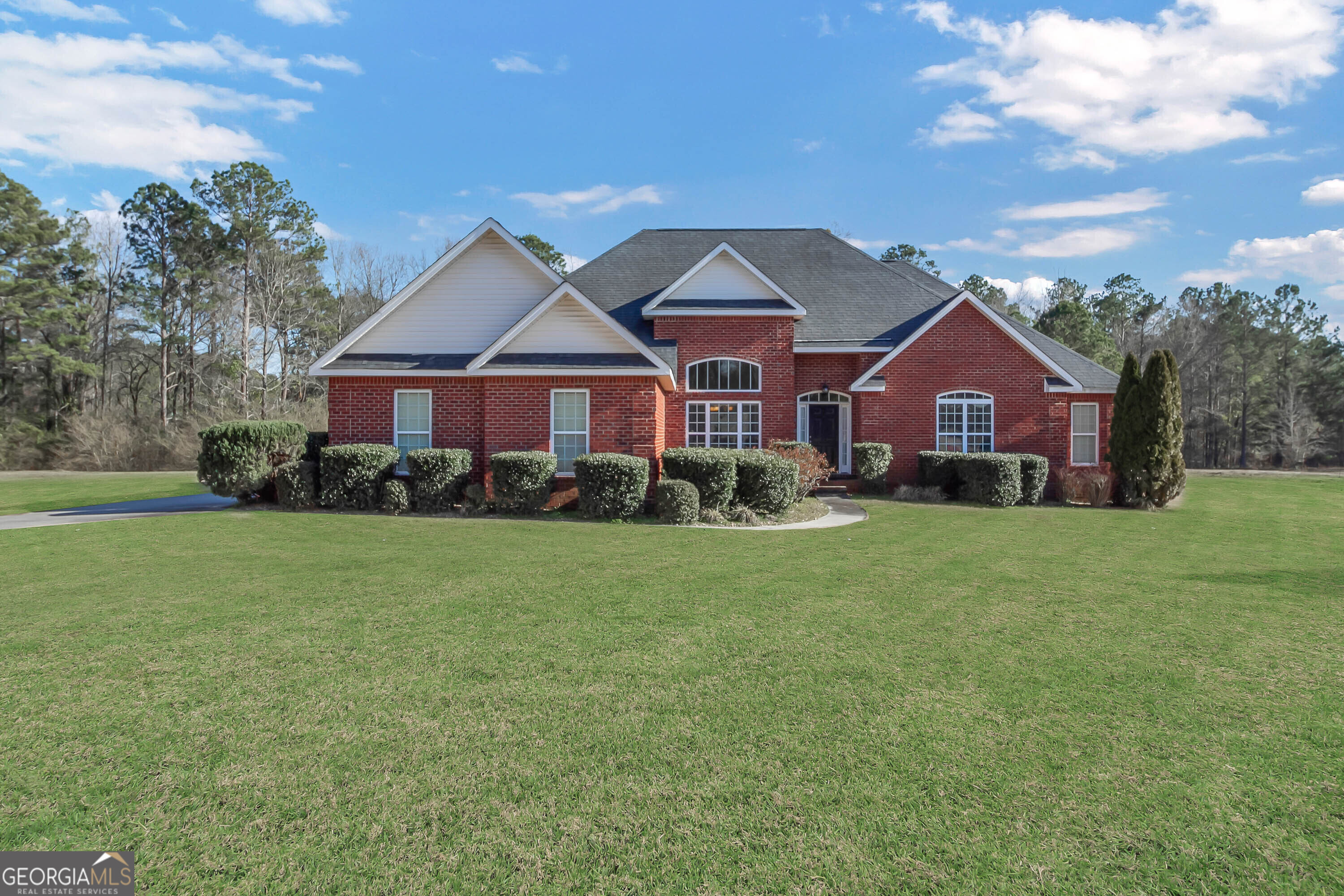 6531 Yellowstone Way Property Photo