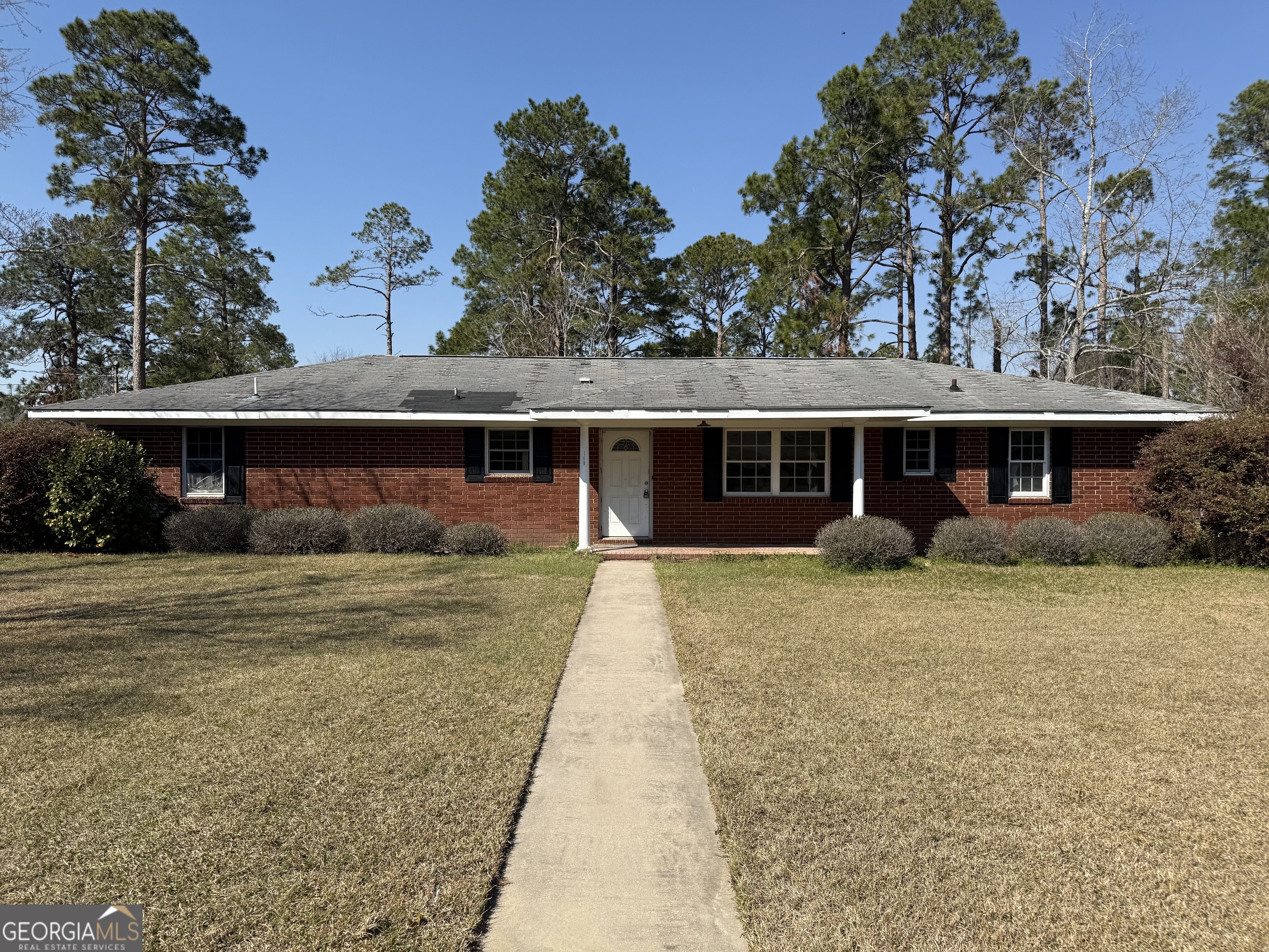 109 W Jeff Davis Avenue Property Photo