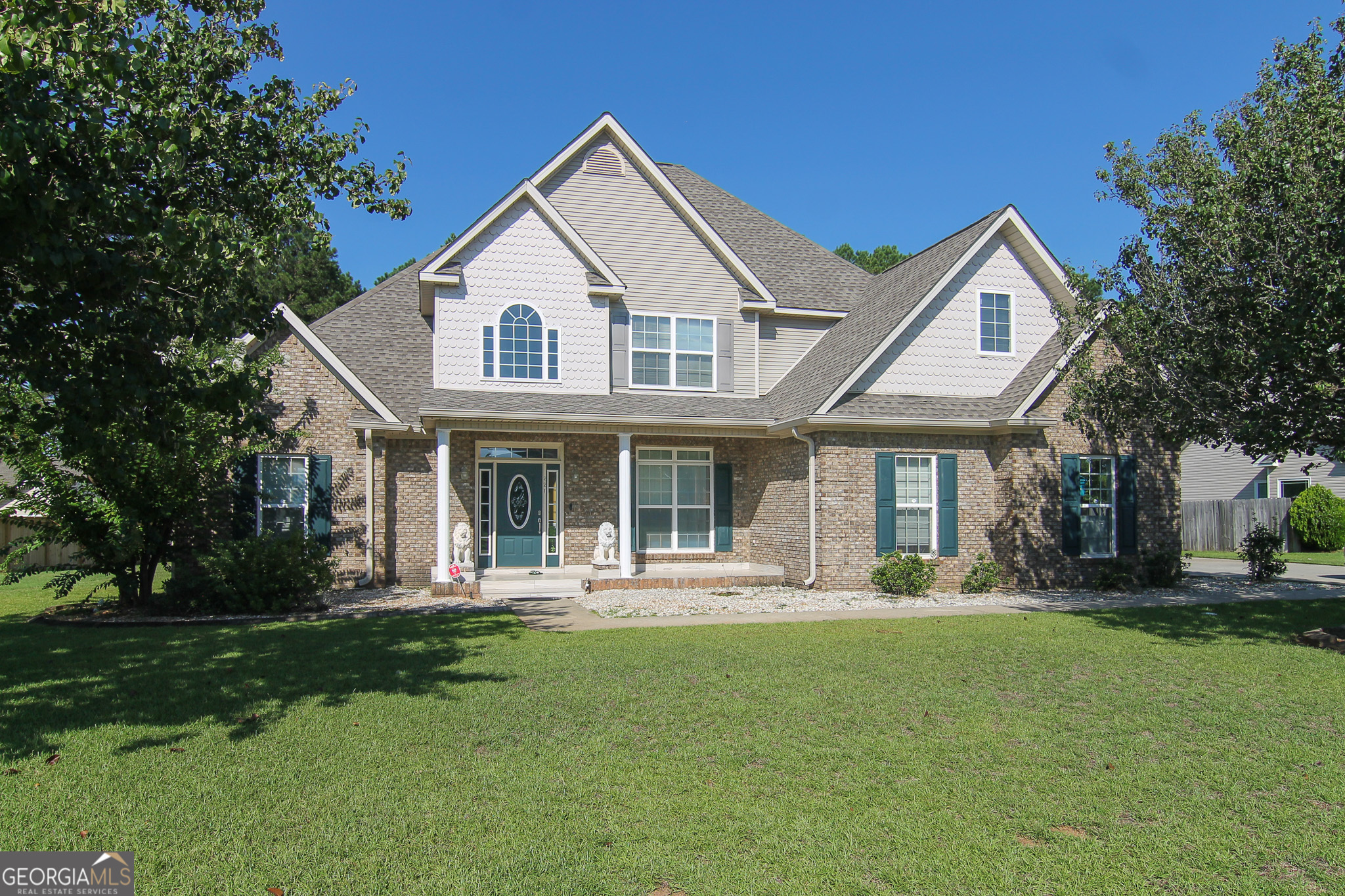 221 Hathersage Drive Property Photo