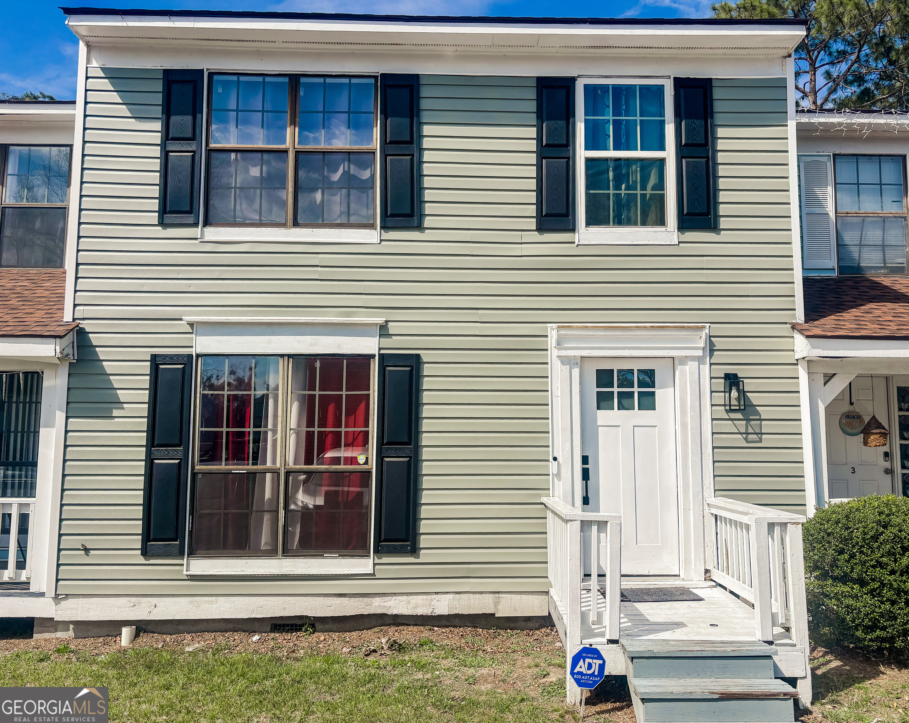 912 Pineland Avenue Apt 4 Property Photo