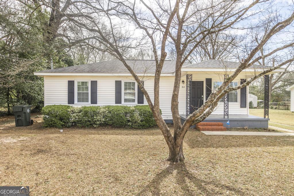 713 Princess Avenue Property Photo