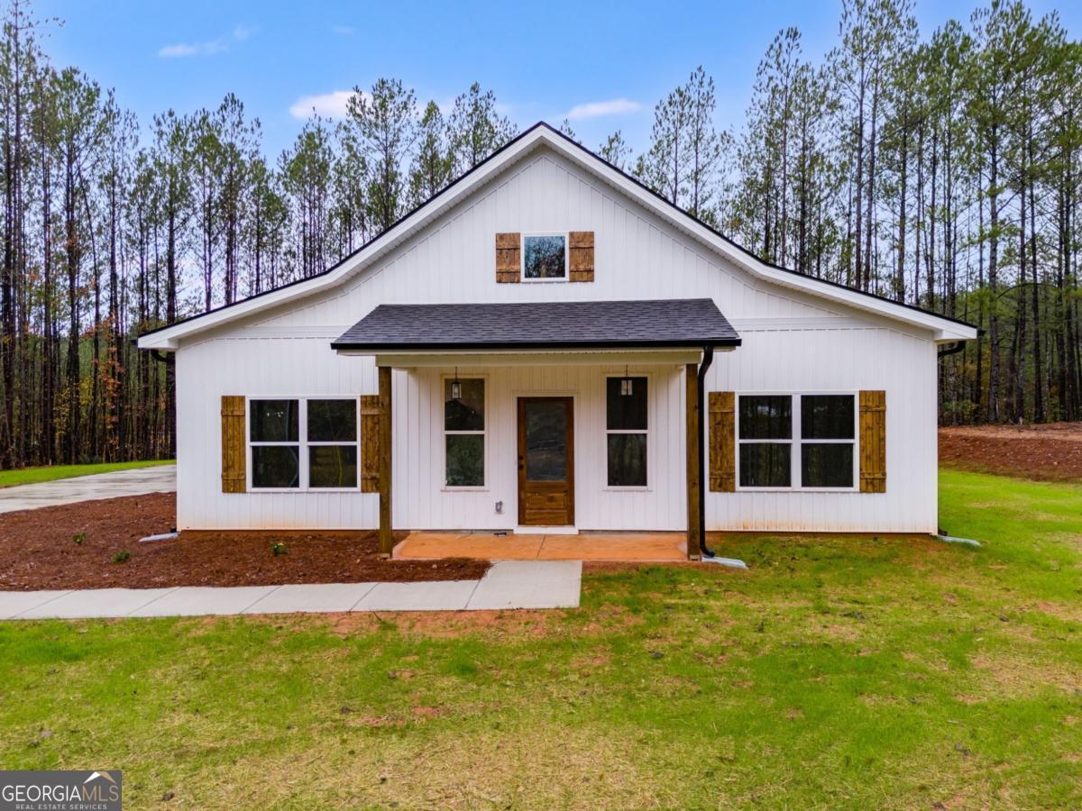 305 Blueberry Hill Lane Property Photo