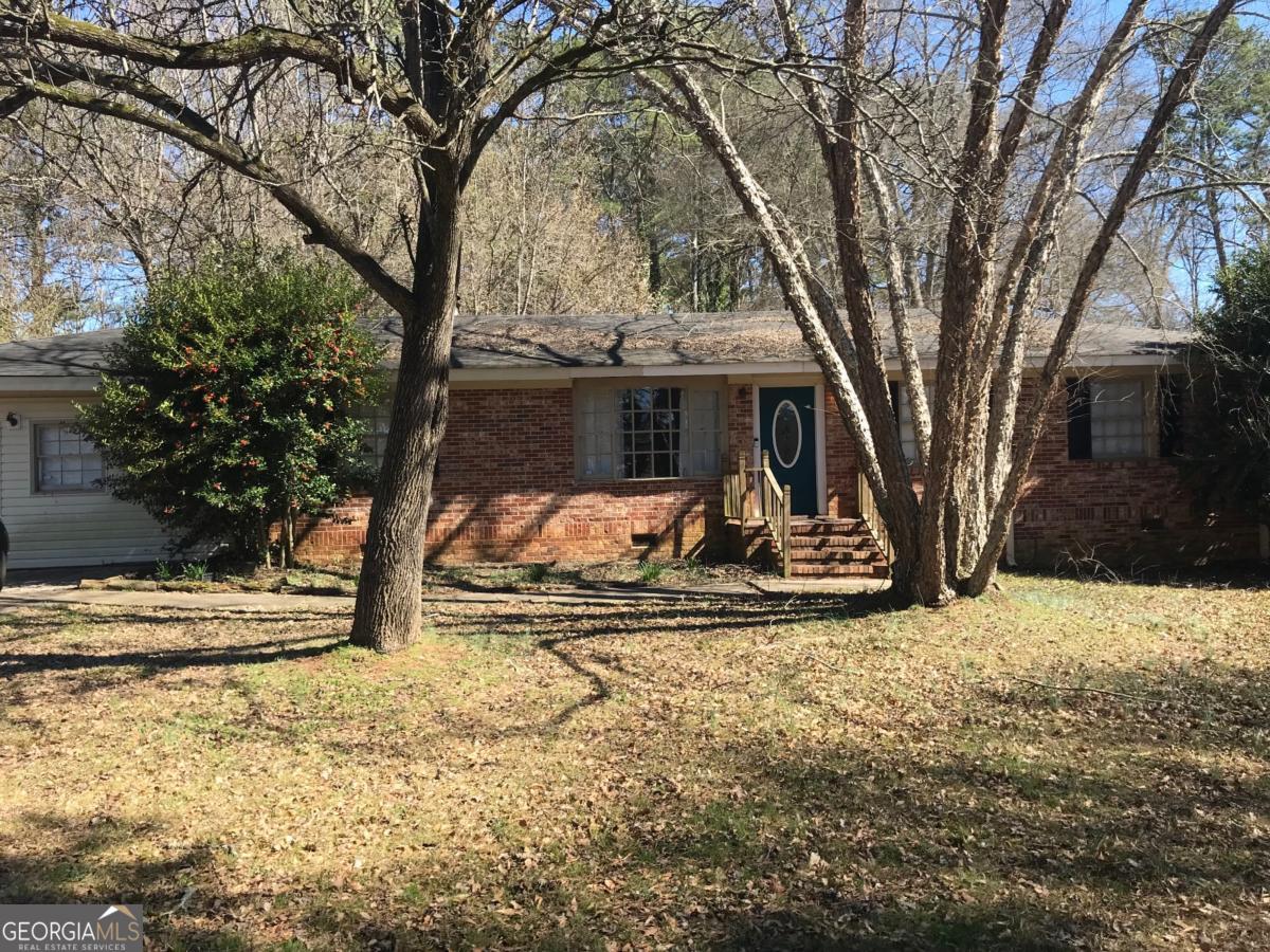 105 Westwood Avenue Property Photo