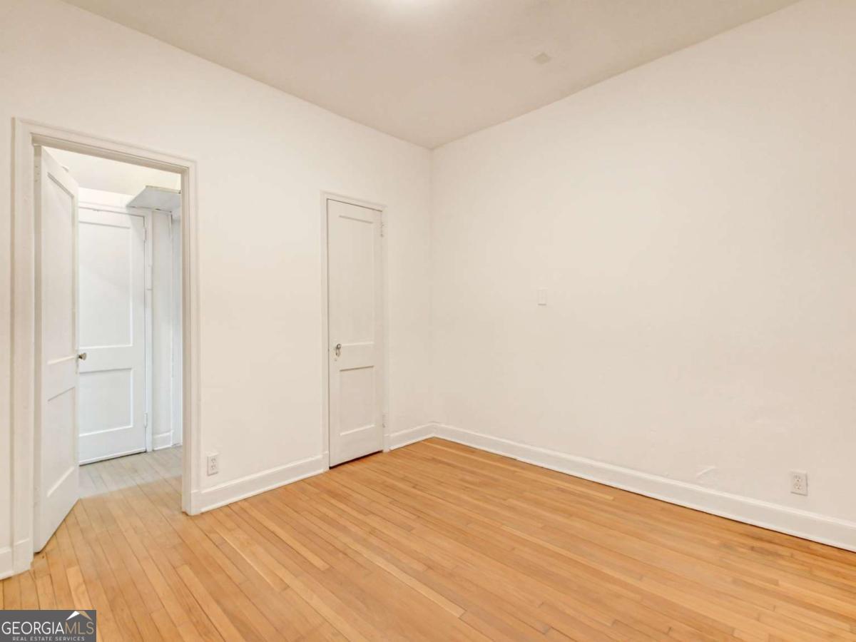 2059 Cascade Road Sw Property Photo 11