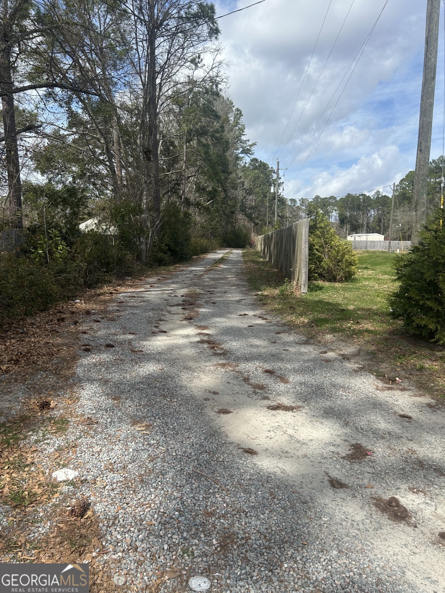 5475-5485 Mccall Road Property Photo 5