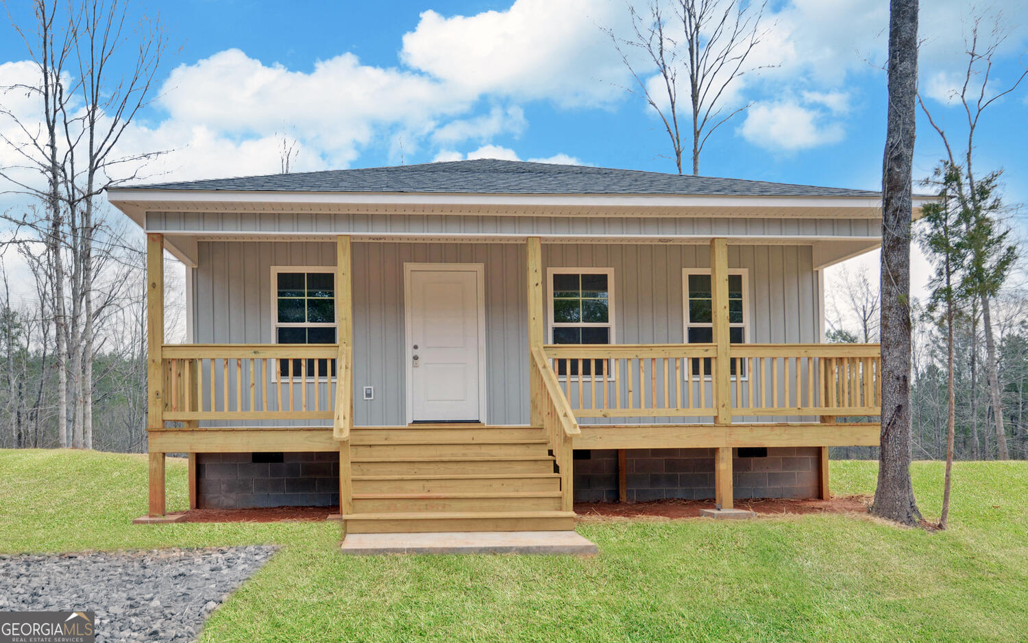 2046 Tower Road Property Photo