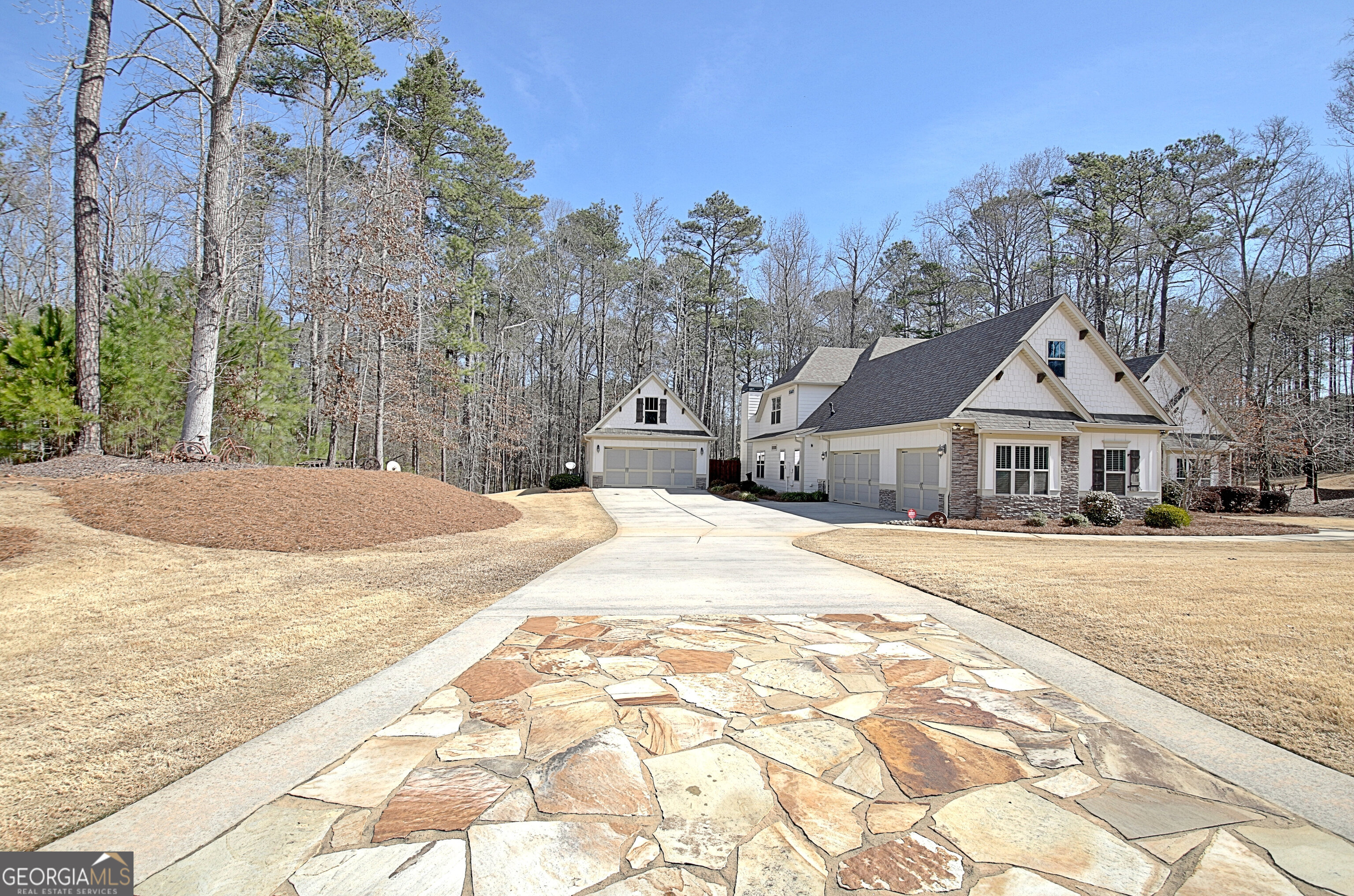 209 Wynnward Way Property Photo