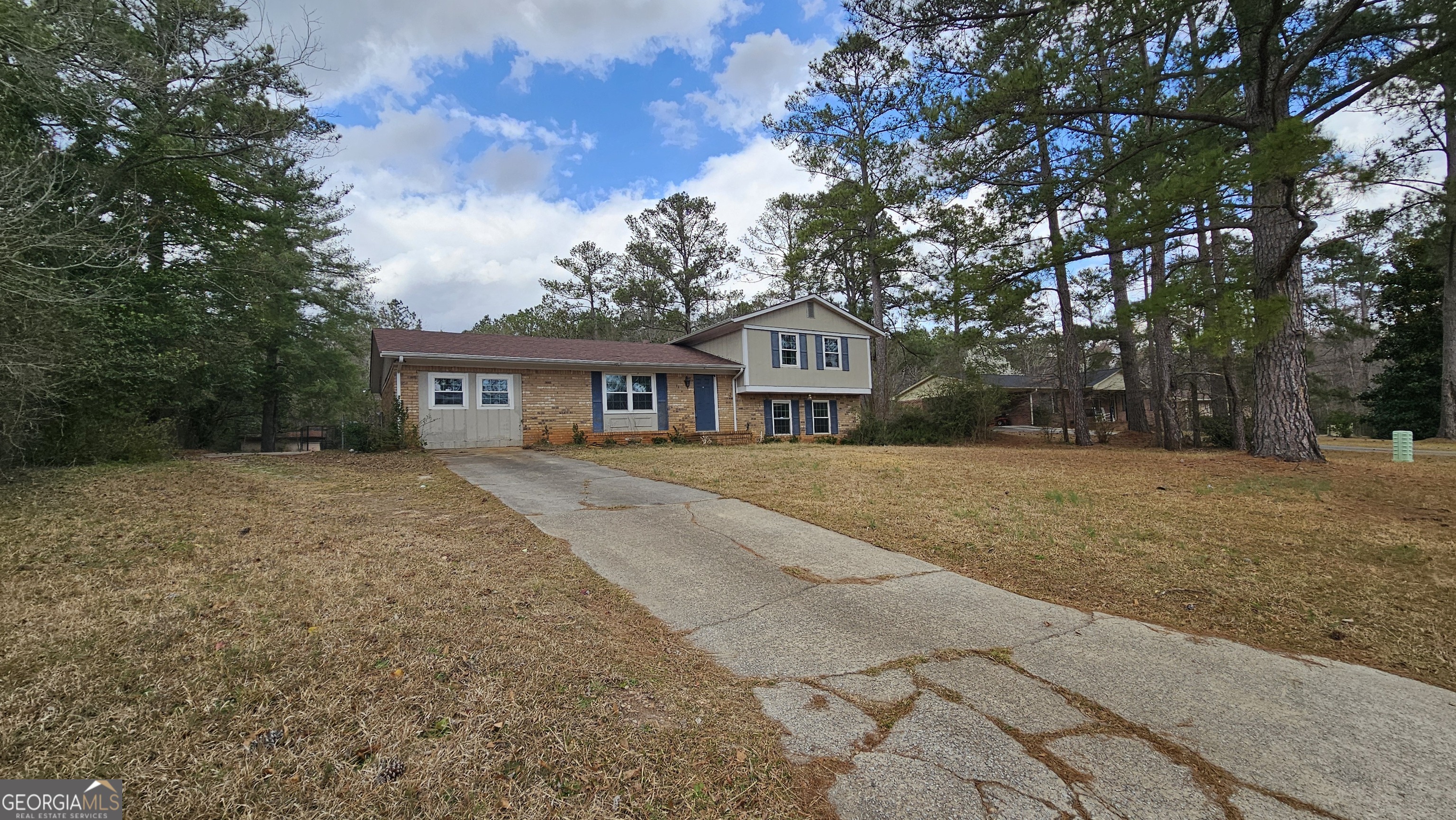 114 Stevens Drive Nw Property Photo