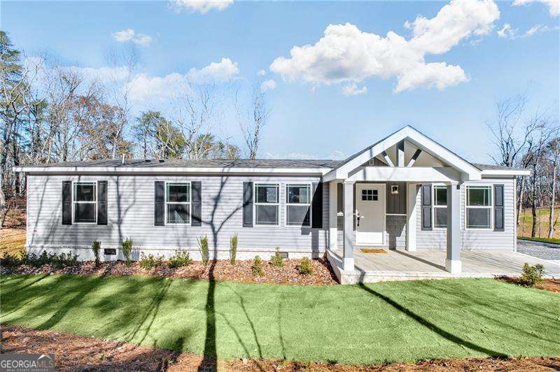 378 Pea Ridge Road Property Photo