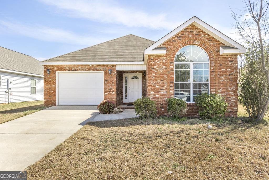 138 Greenspan Way Property Photo