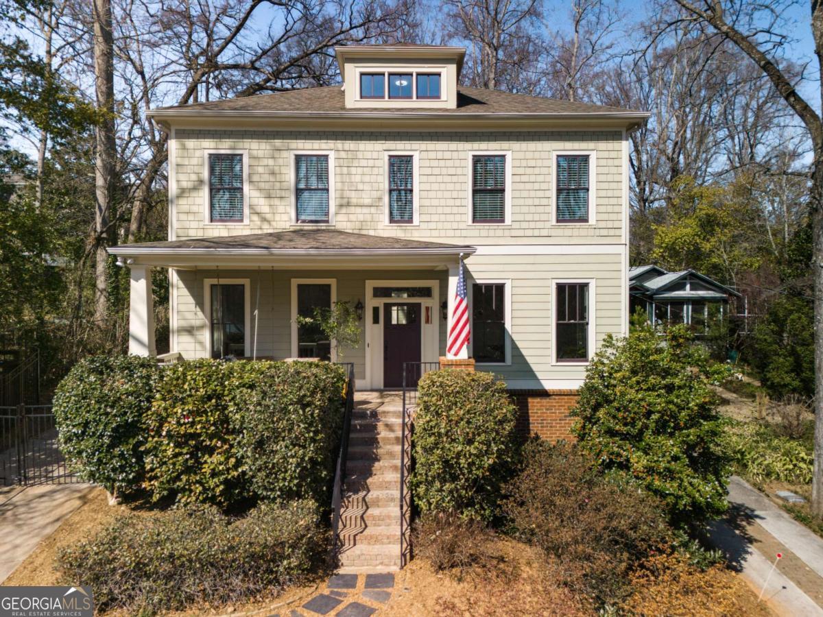 1828 Almeta Avenue Ne Property Photo