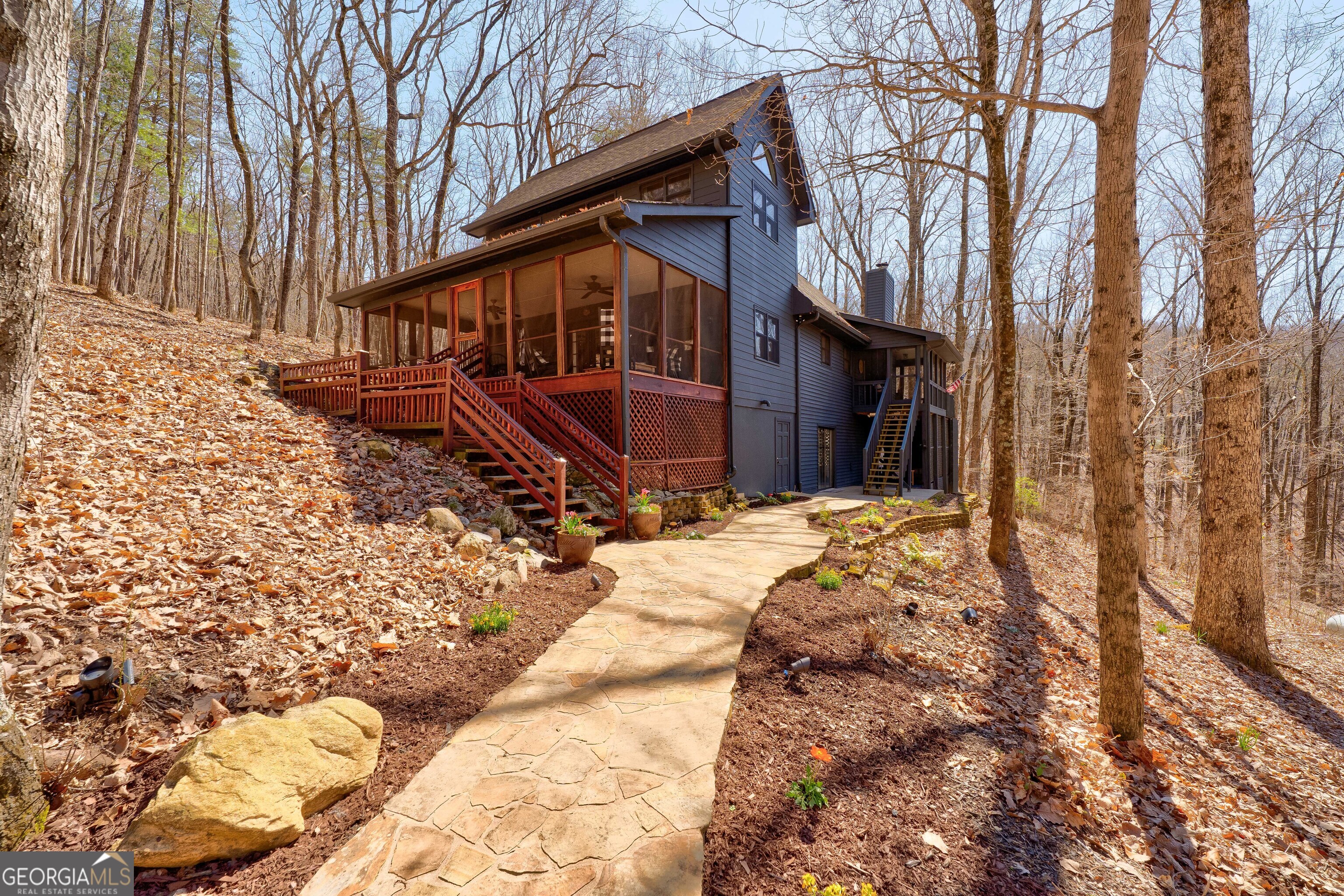 843 Fern Valley Road Property Photo