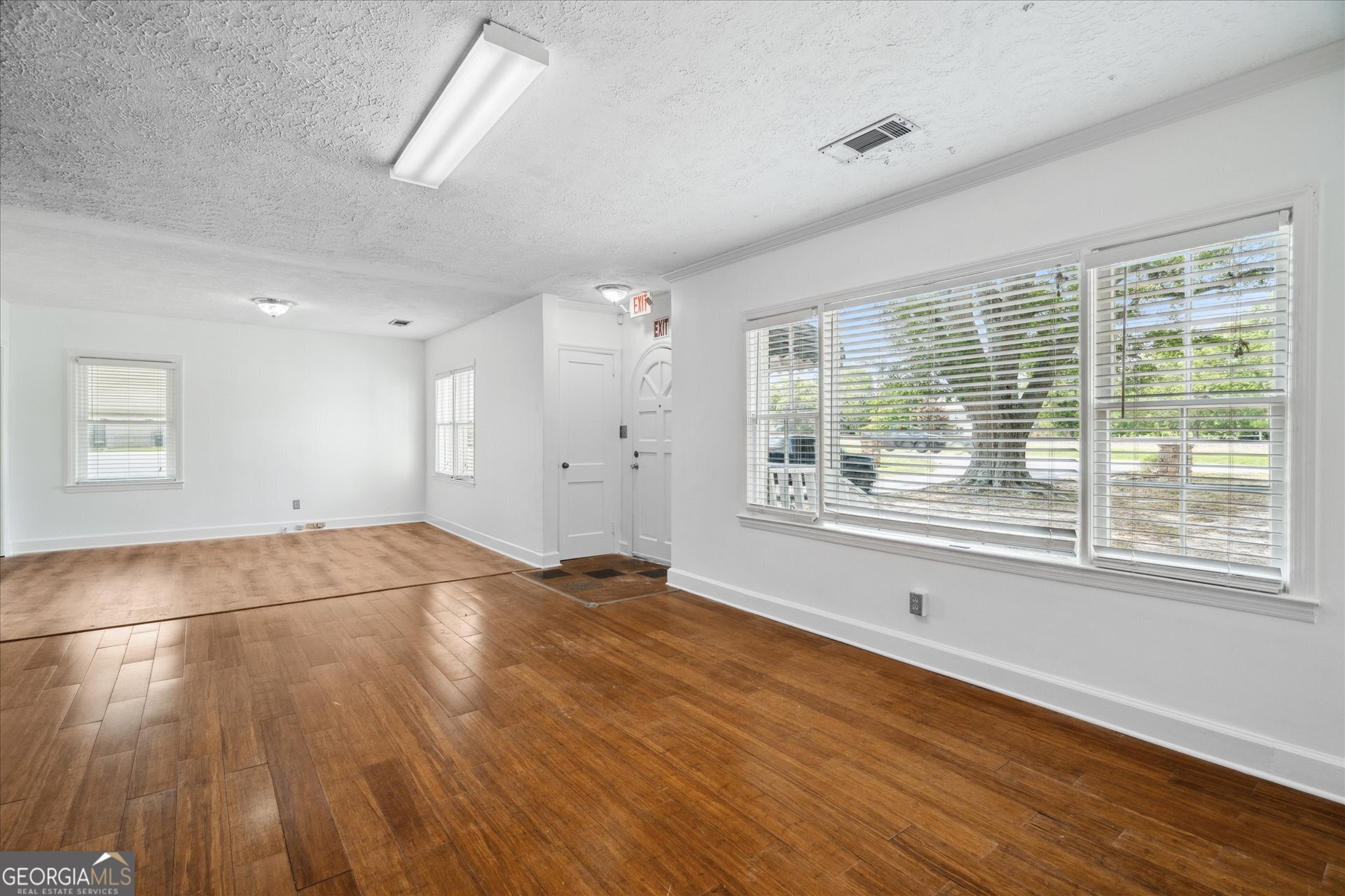 12751 Veterans Memorial Highway Property Photo 7