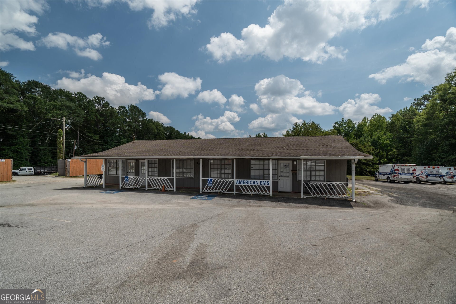 12755 Veterans Memorial Highway Property Photo 5