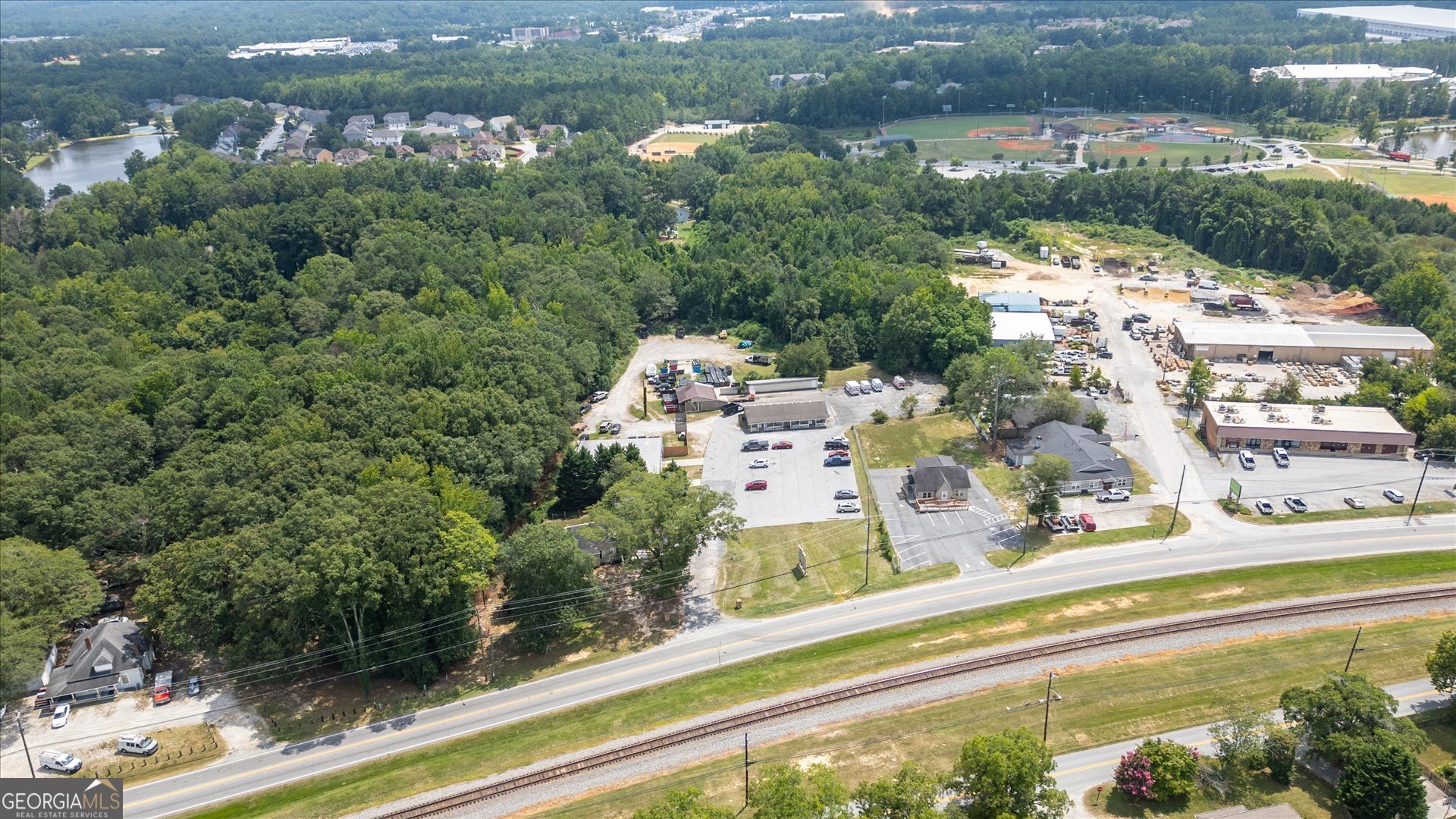12755 Veterans Memorial Highway Property Photo 8