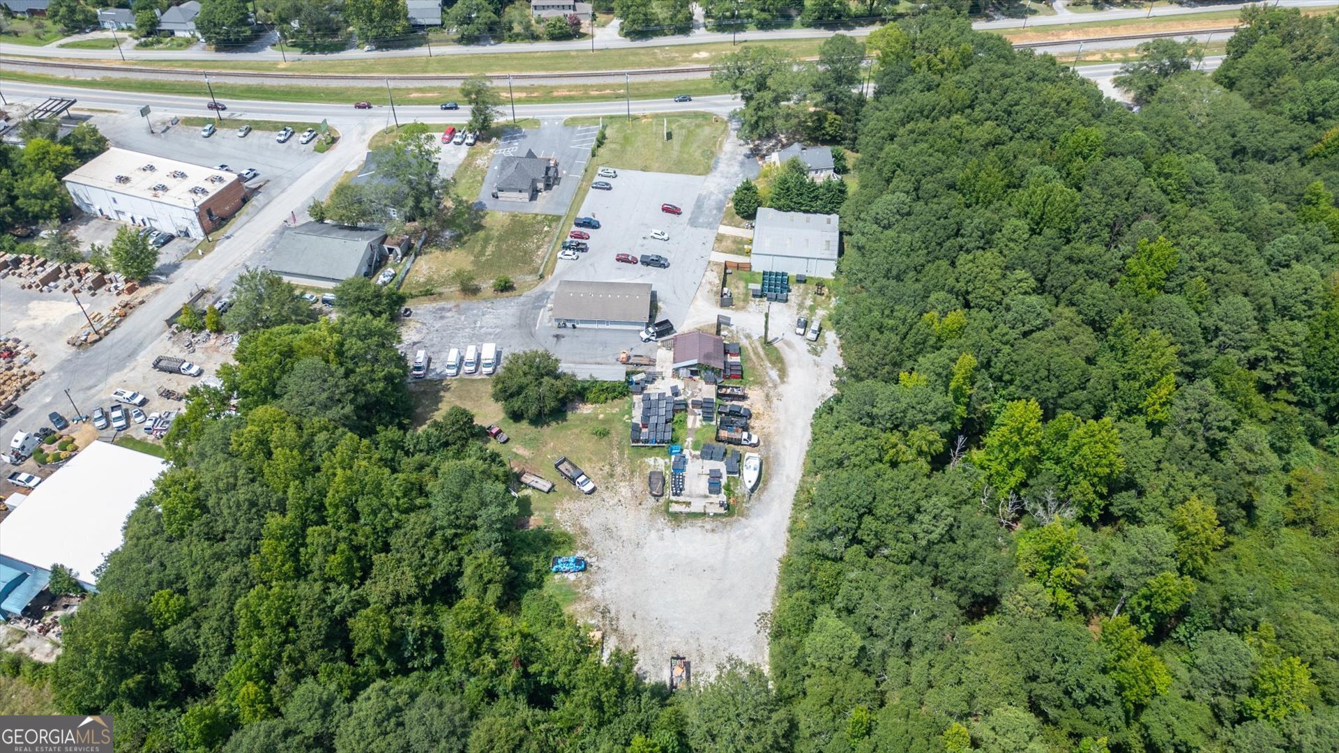 12755 Veterans Memorial Highway Property Photo 11
