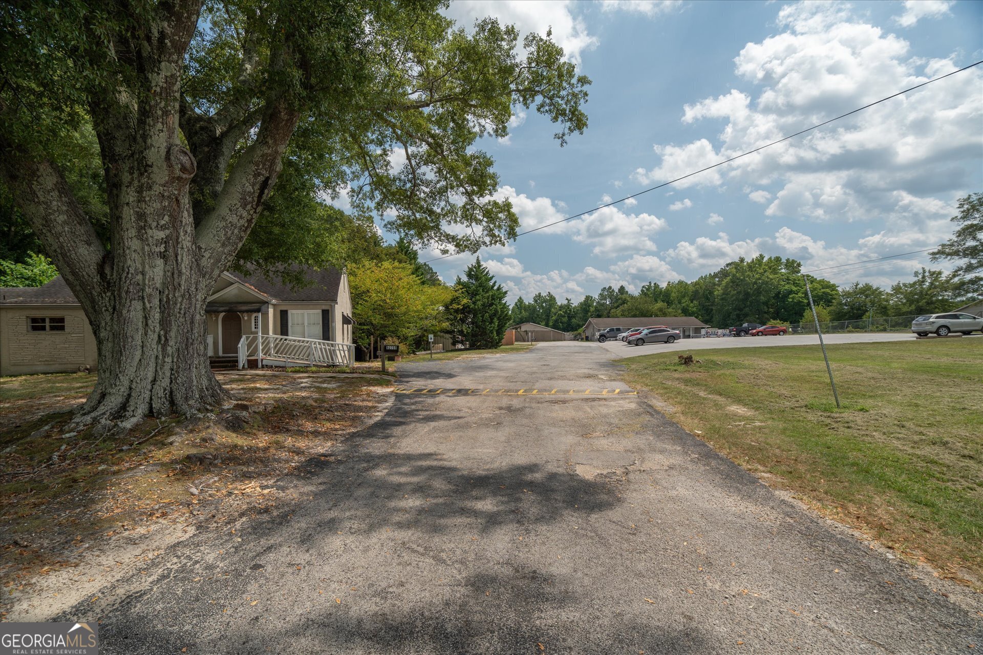 12755 Veterans Memorial Highway Property Photo 12