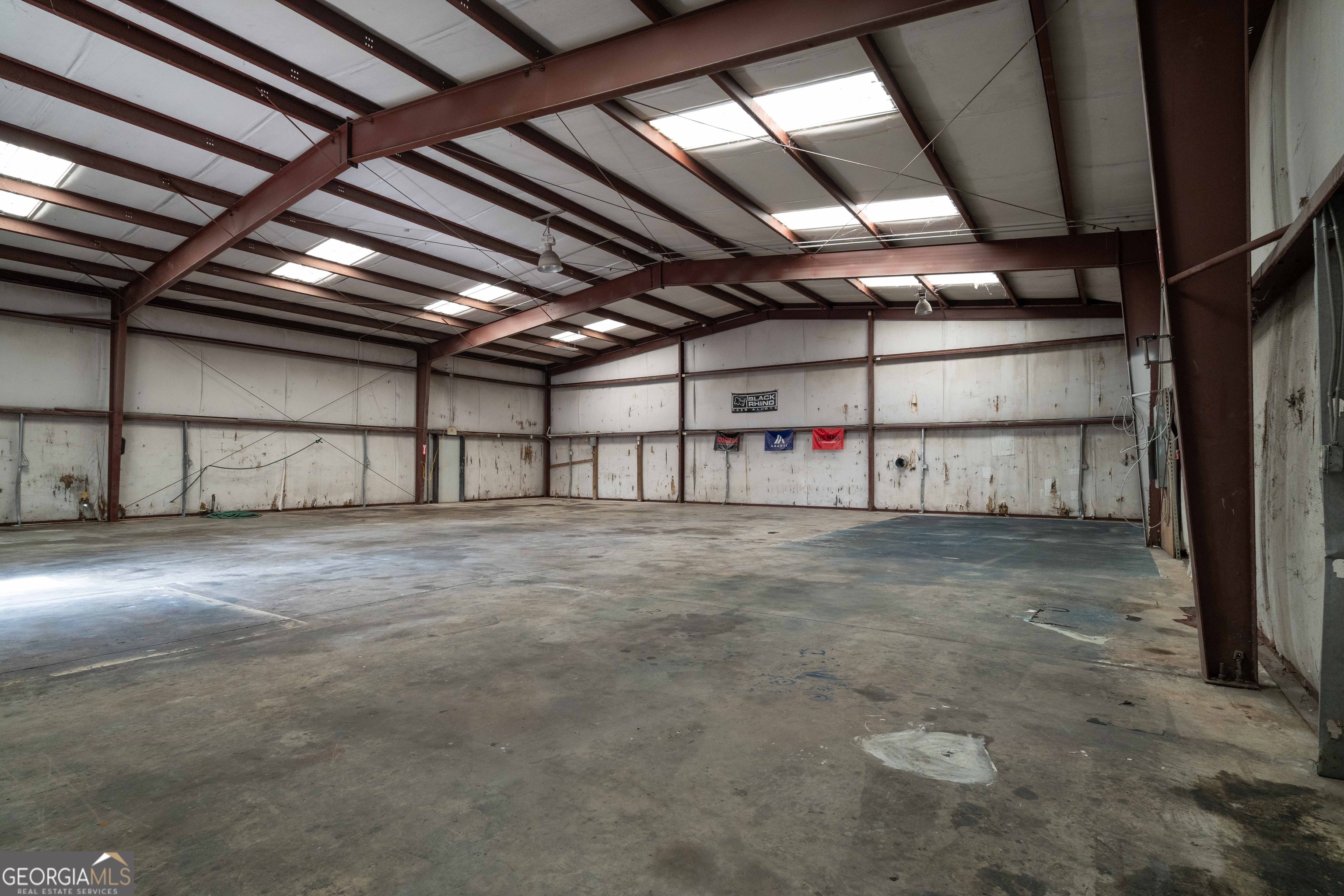 12755 Veterans Memorial Highway Property Photo 14