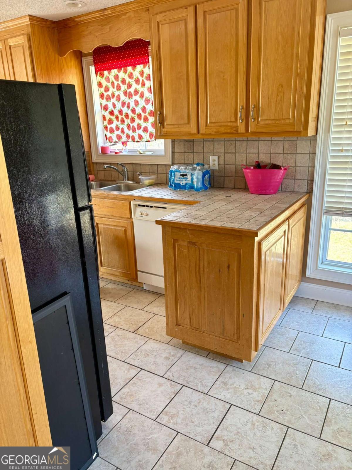 2715 Arnold Park Drive Property Photo 10