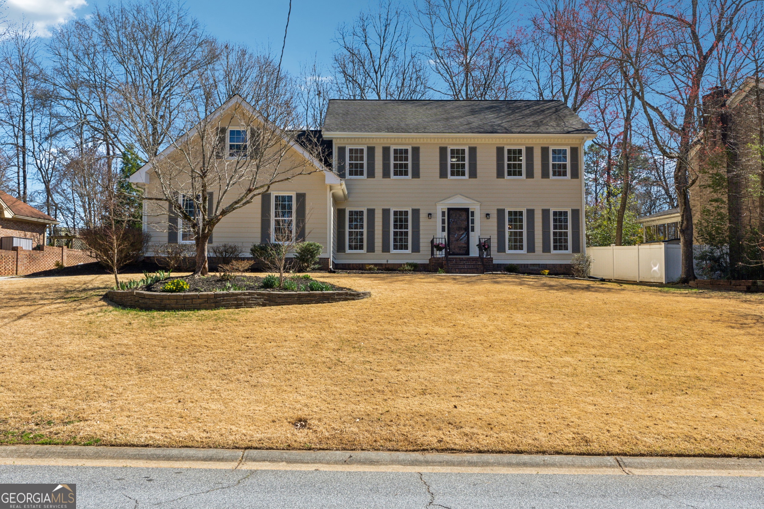3215 Northbrook Drive Property Photo