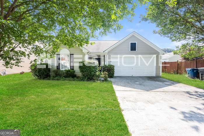 7558 Woodbine Place Property Photo