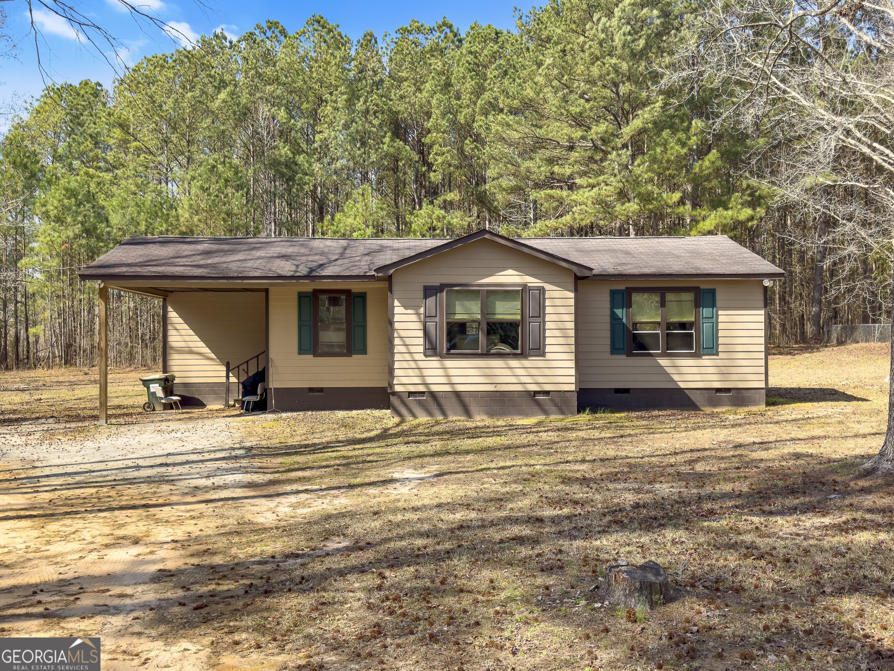 260 Jamestown Road Property Photo