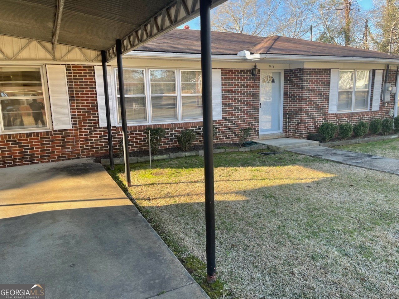 1716 44th Street Property Photo