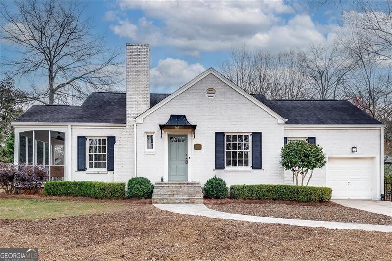 332 Shadowmoor Drive Property Photo
