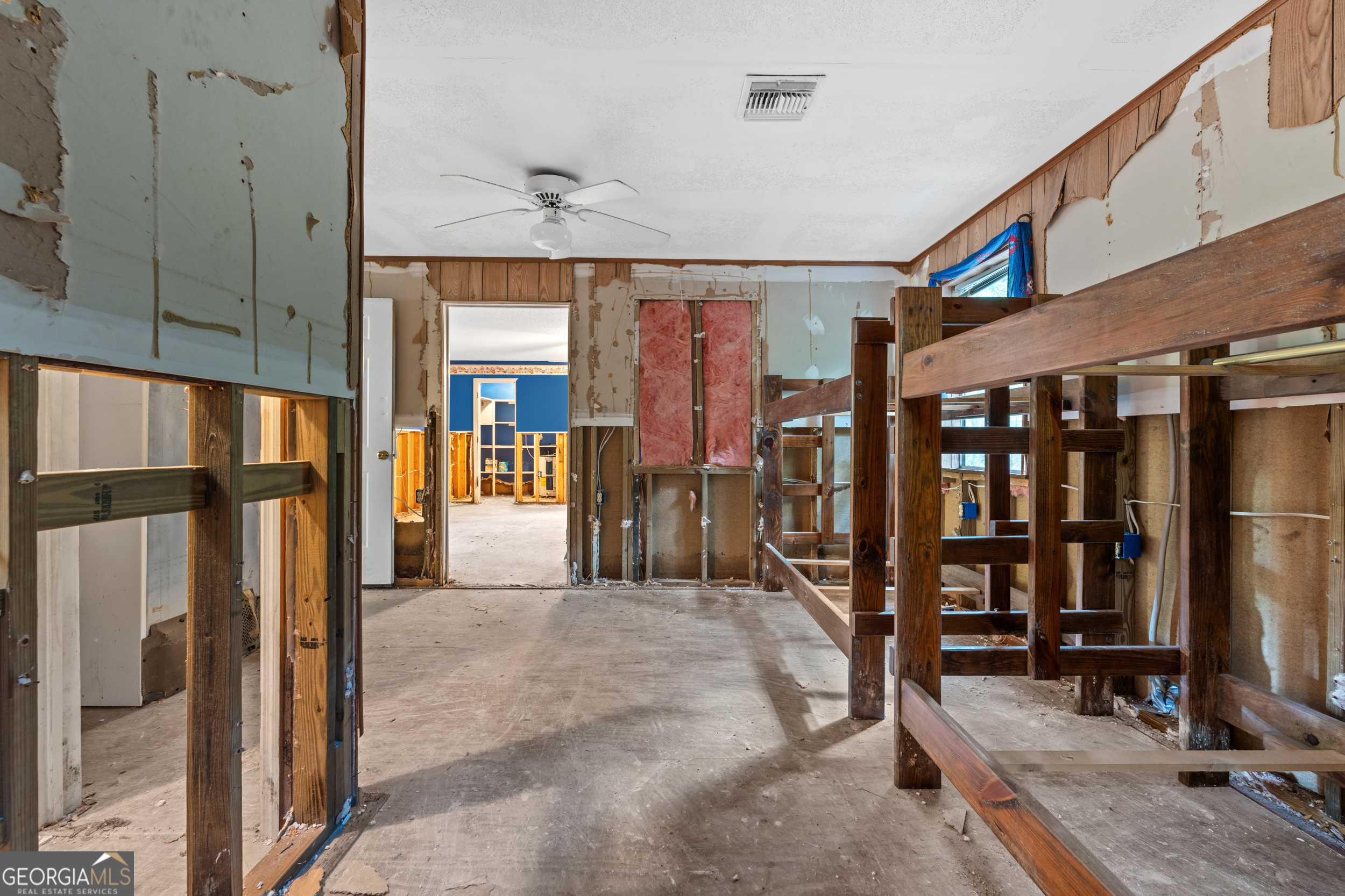 628 Riverside Drive Property Photo 17