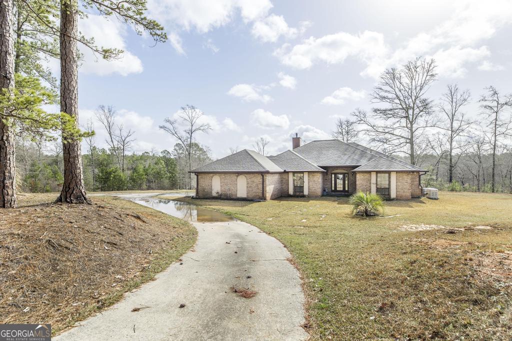 336 Creekside Drive Property Photo